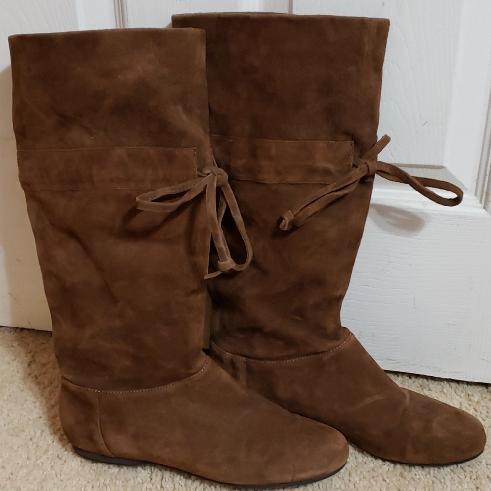 Nine West Suade Slouchy boot 👢